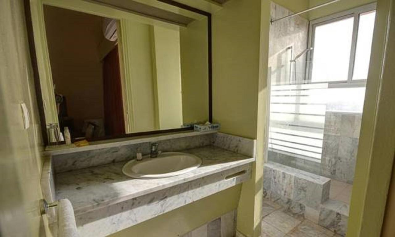 Ngor Diarama Hotel Dakar Buitenkant foto
