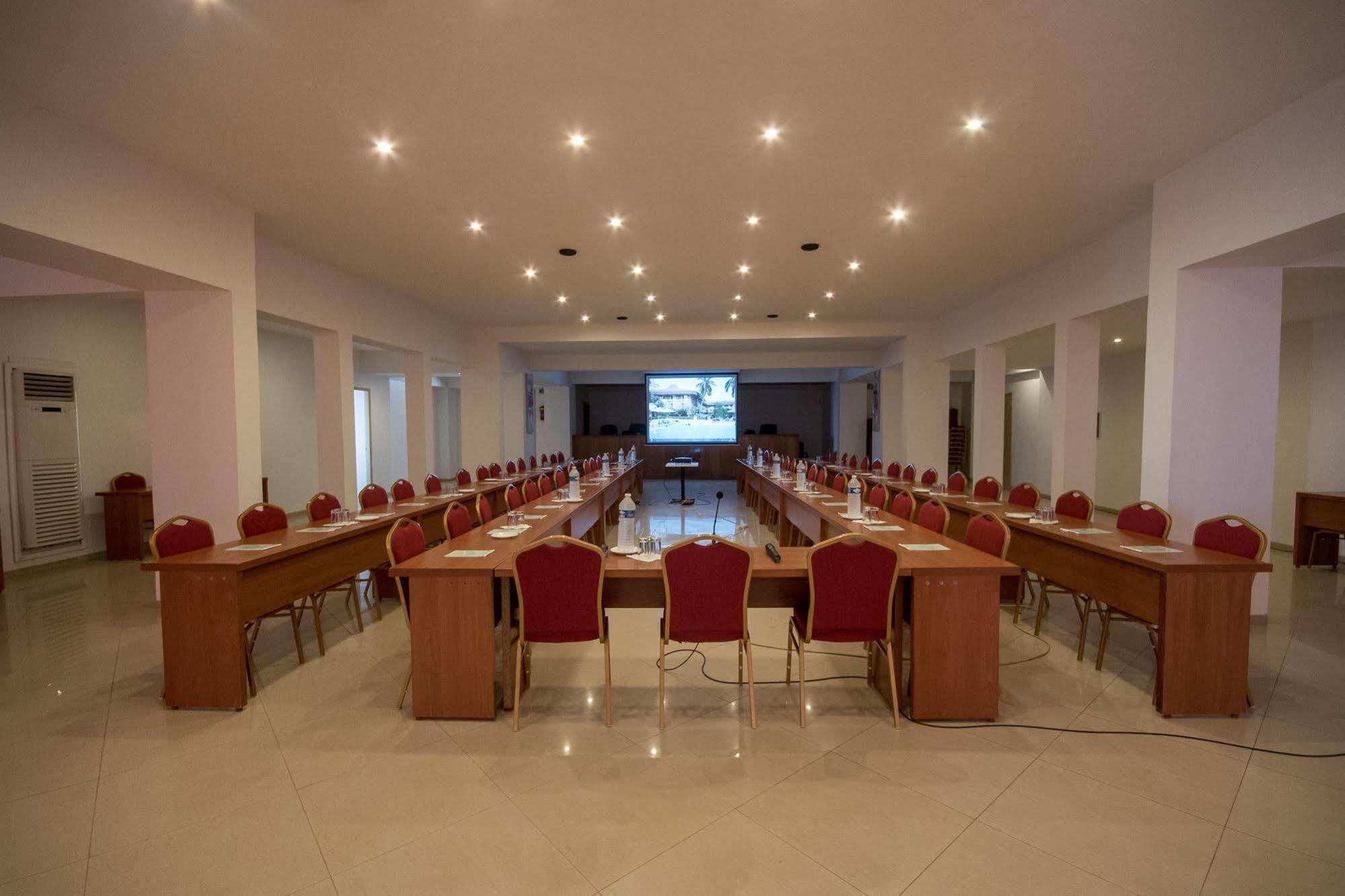 Ngor Diarama Hotel Dakar Buitenkant foto