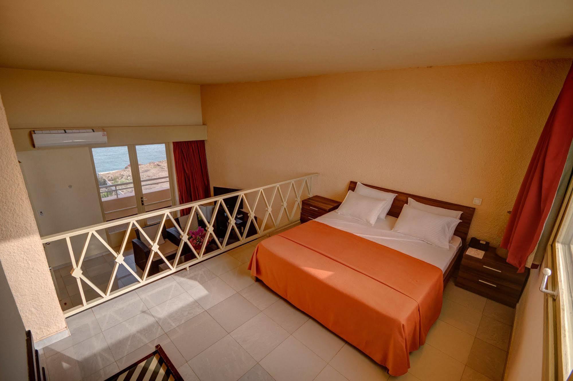 Ngor Diarama Hotel Dakar Buitenkant foto